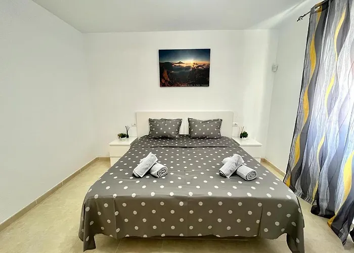 Great View Over The Ocean In Blanca With Wifi And Pool Apartman *