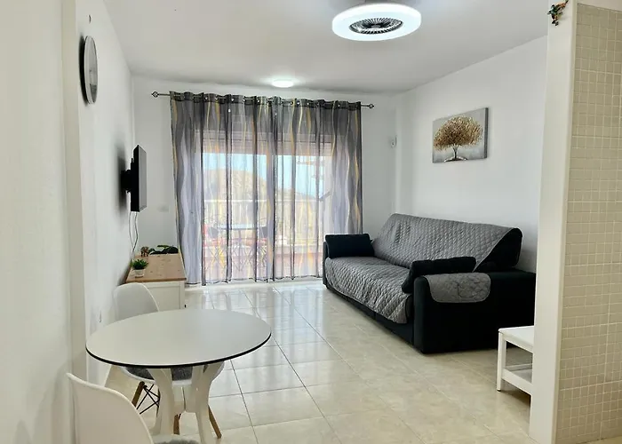 Great View Over The Ocean In Blanca With Wifi And Pool * Chayofa