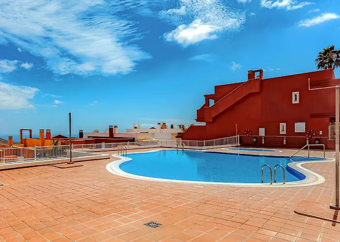 아파트 Great View Over The Ocean In Blanca With Wifi And Pool